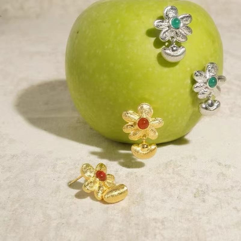 Tiny Floral Earrings