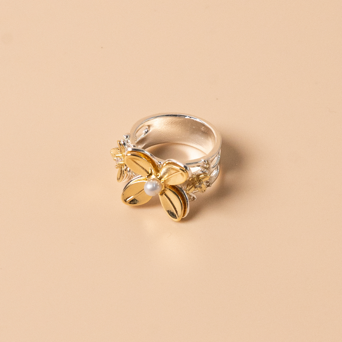 Pearl Flower Ring