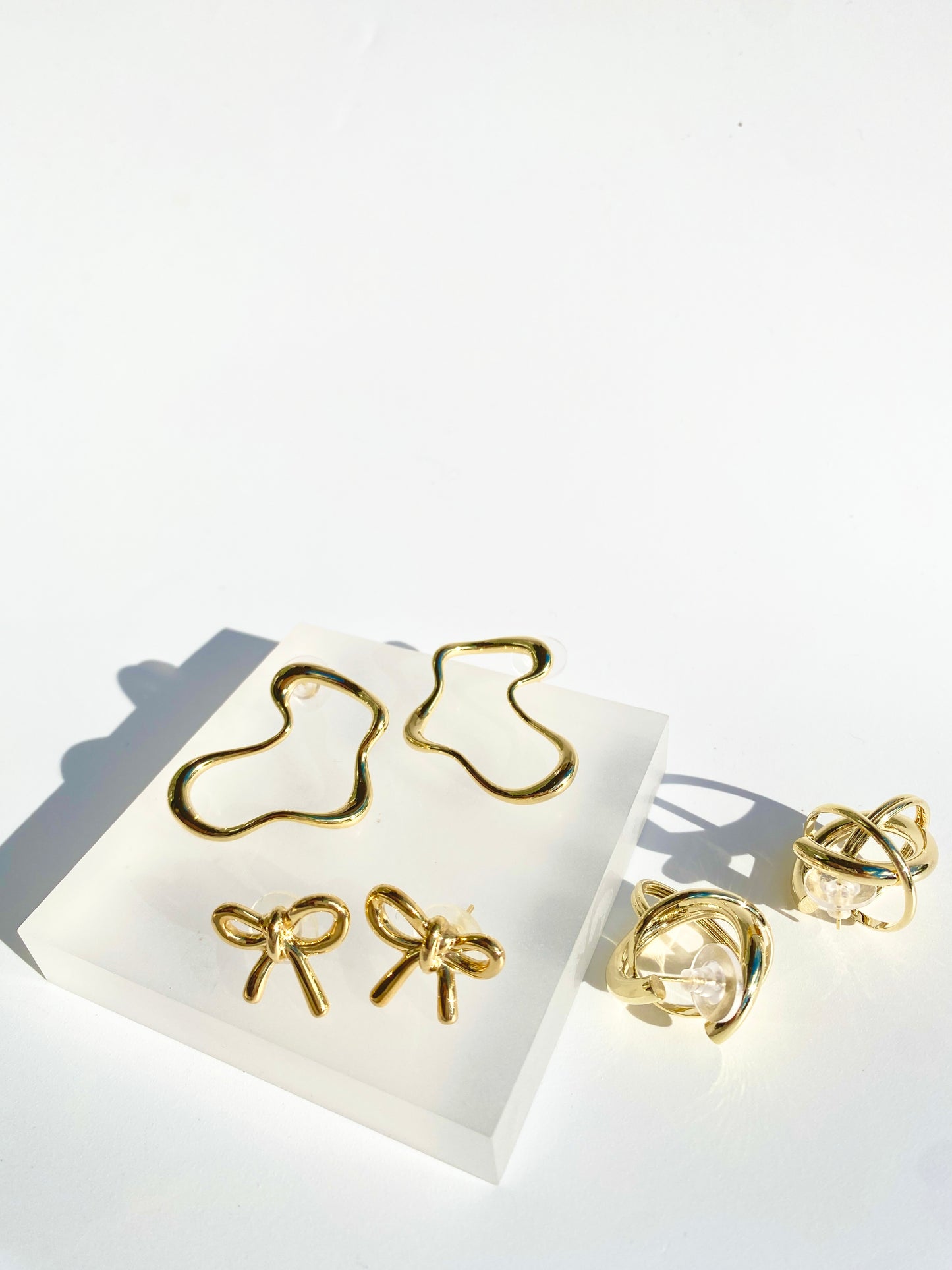 Irregular-shaped Earring