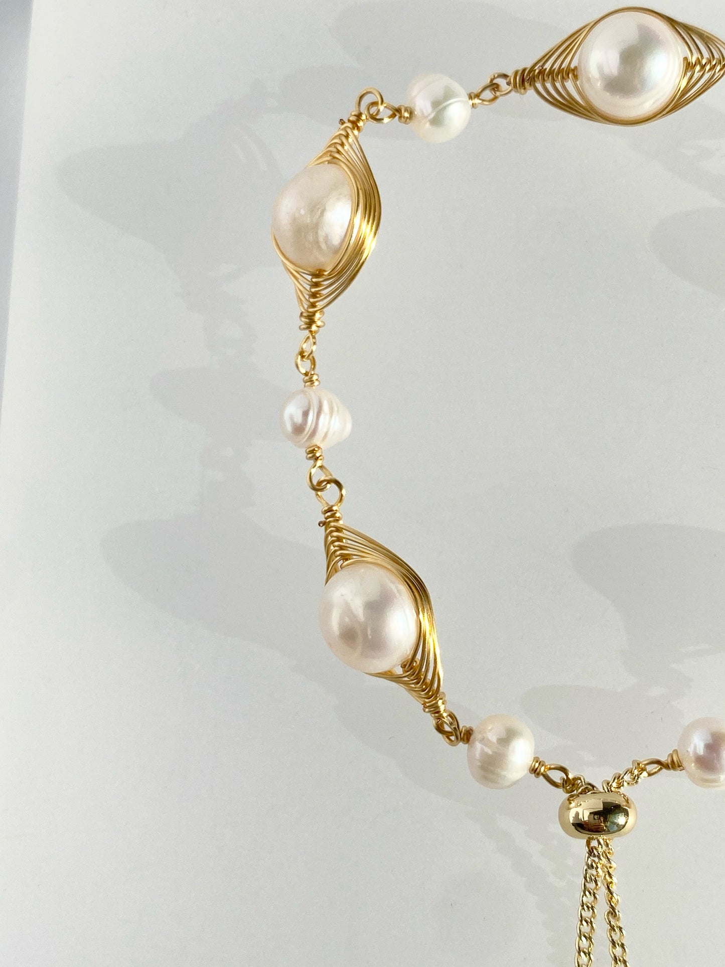 Classic Pearl Bracelet