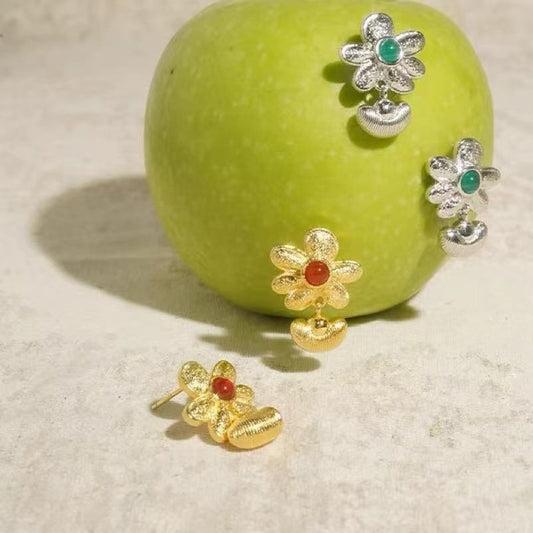 Tiny Floral Earrings