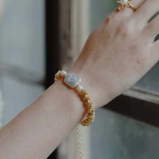 Golden Wired Bracelet