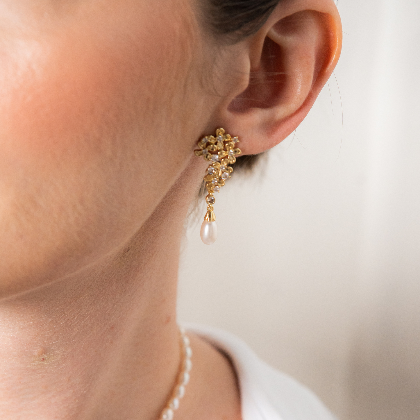 Petal Pearl Earrings