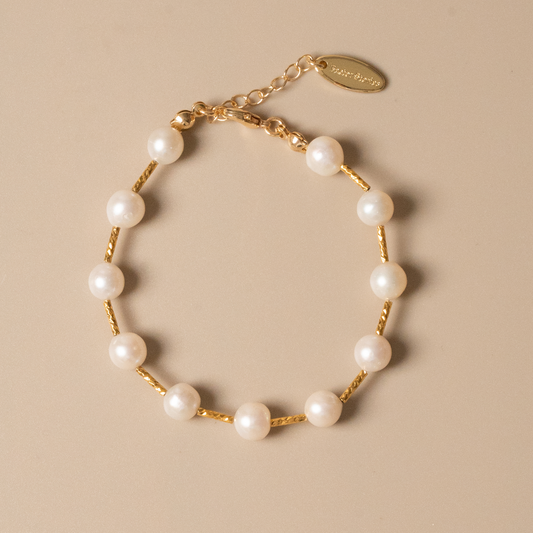 Classic Pearl Bracelet