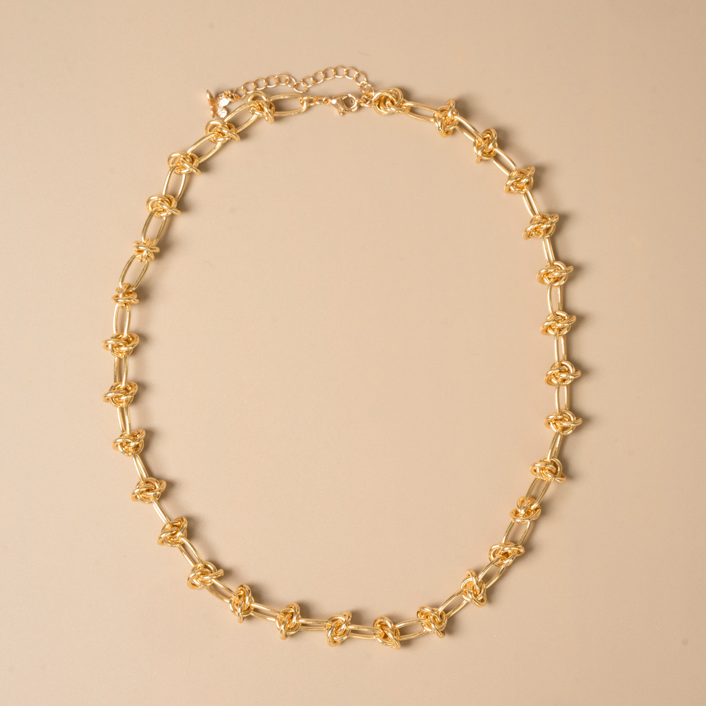 Knot Necklace